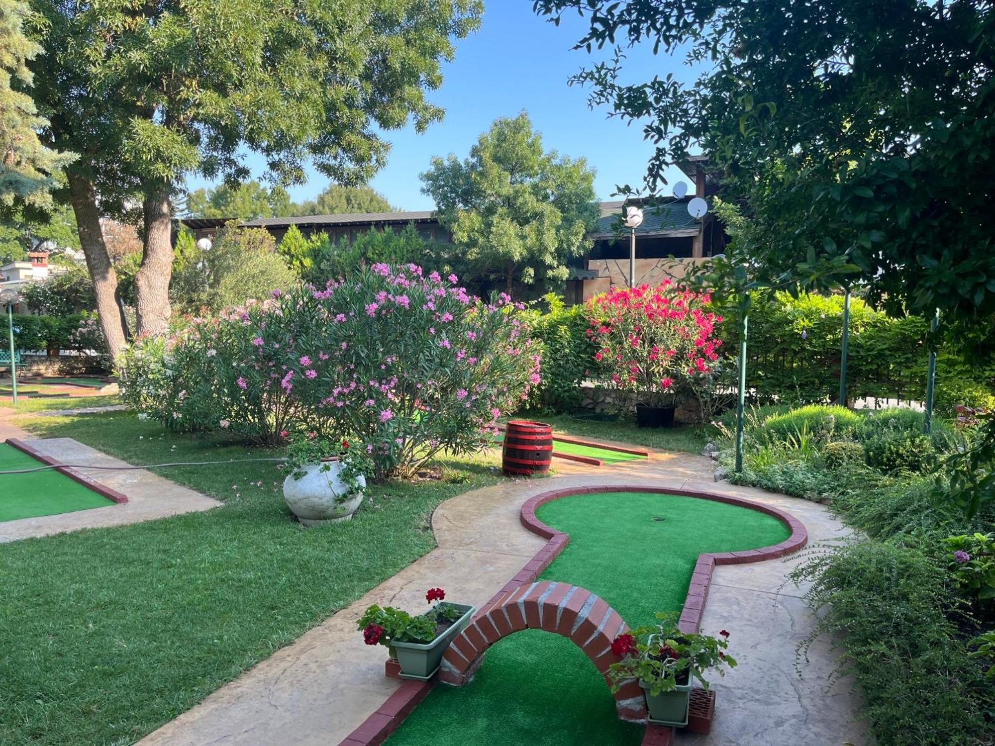 Oleander House And Tennis Club Sunny Beach Exterior foto